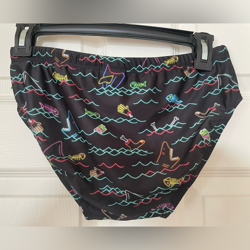 Pretty Snake Swim Brief. Size: Small - Picture 2 of 5